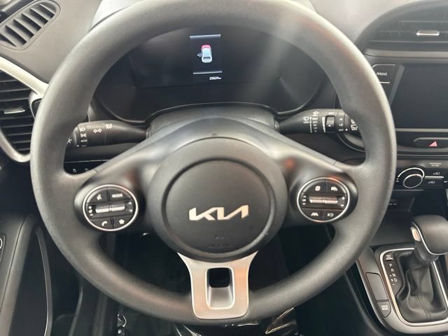Certified 2025 Kia Soul LX FWD image 25