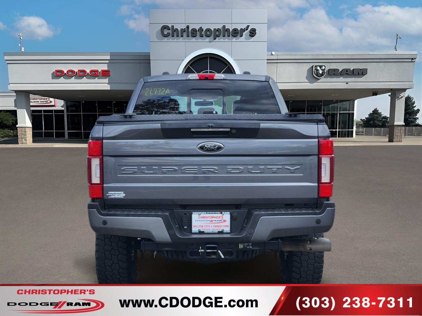 Used 2022 Ford F350 Lariat w/ Tremor Off-Road Package AWD/4WD image 4