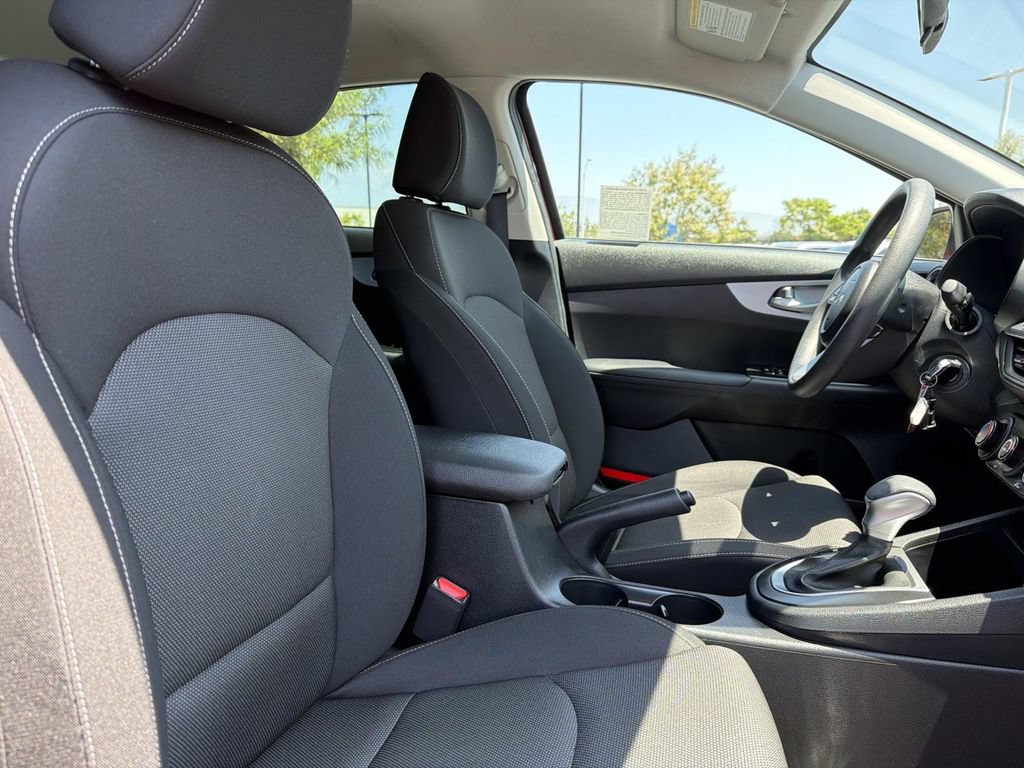 Used 2024 Kia Forte LXS FWD image 20
