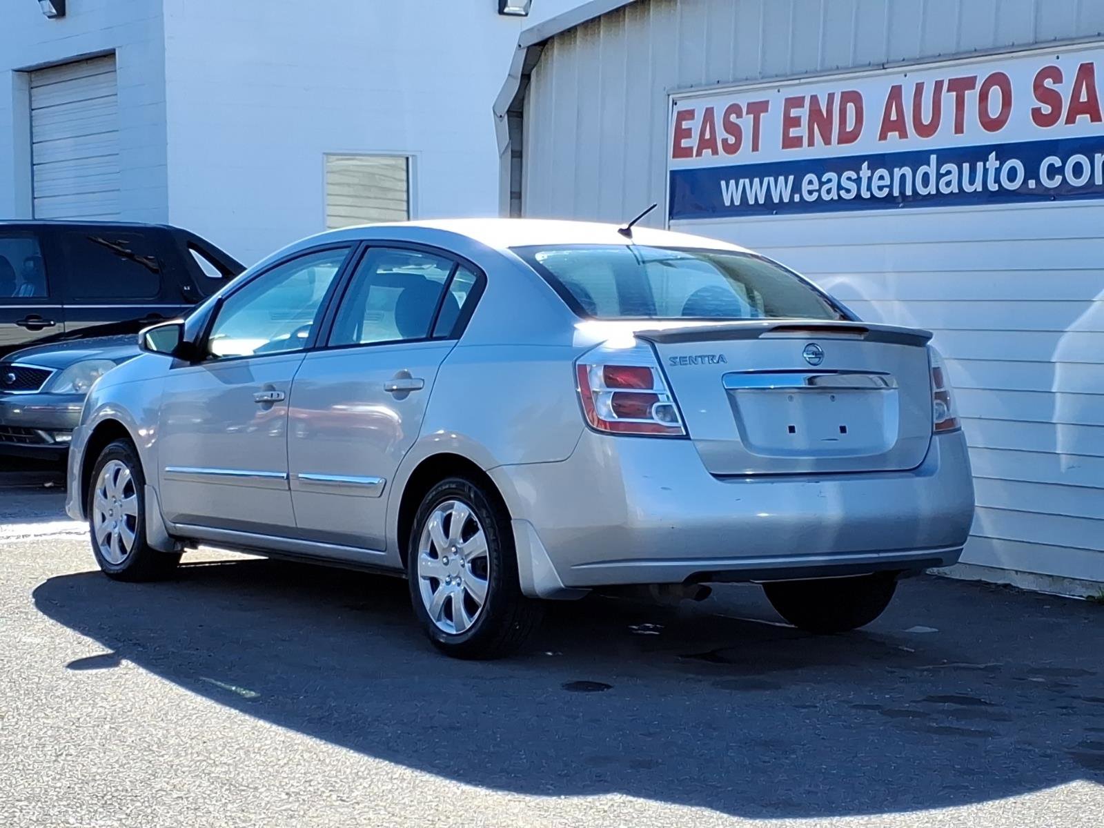 Used 2012 Nissan Sentra 2.0 S w/ Convenience Pkg image 3