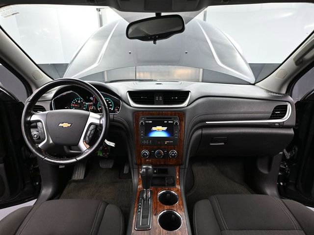 Used 2014 Chevrolet Traverse LT image 24