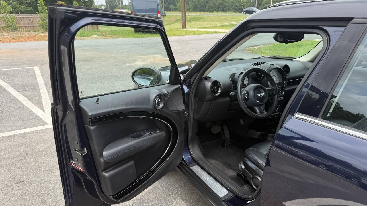 Used 2014 MINI Cooper Countryman FWD image 10
