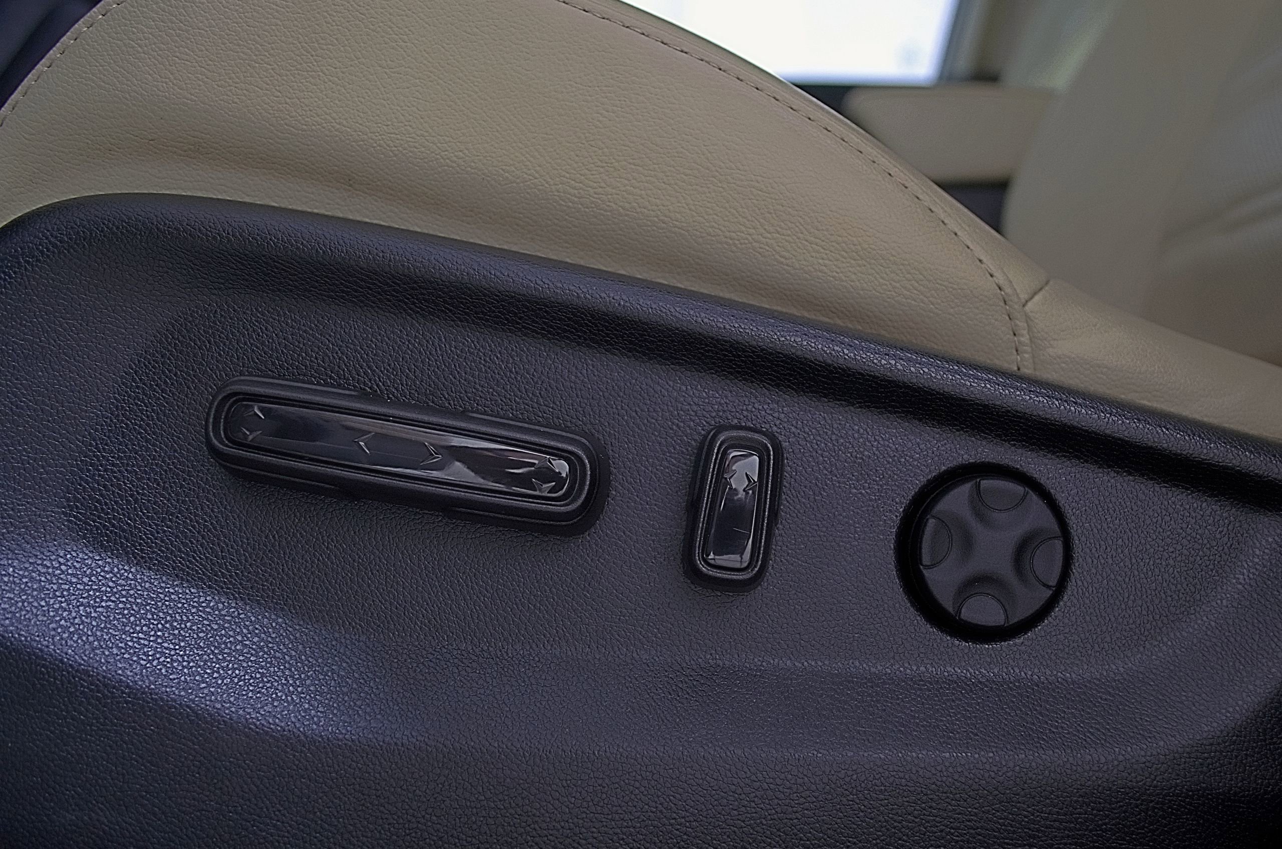 Used 2021 Honda CR-V EX-L image 23