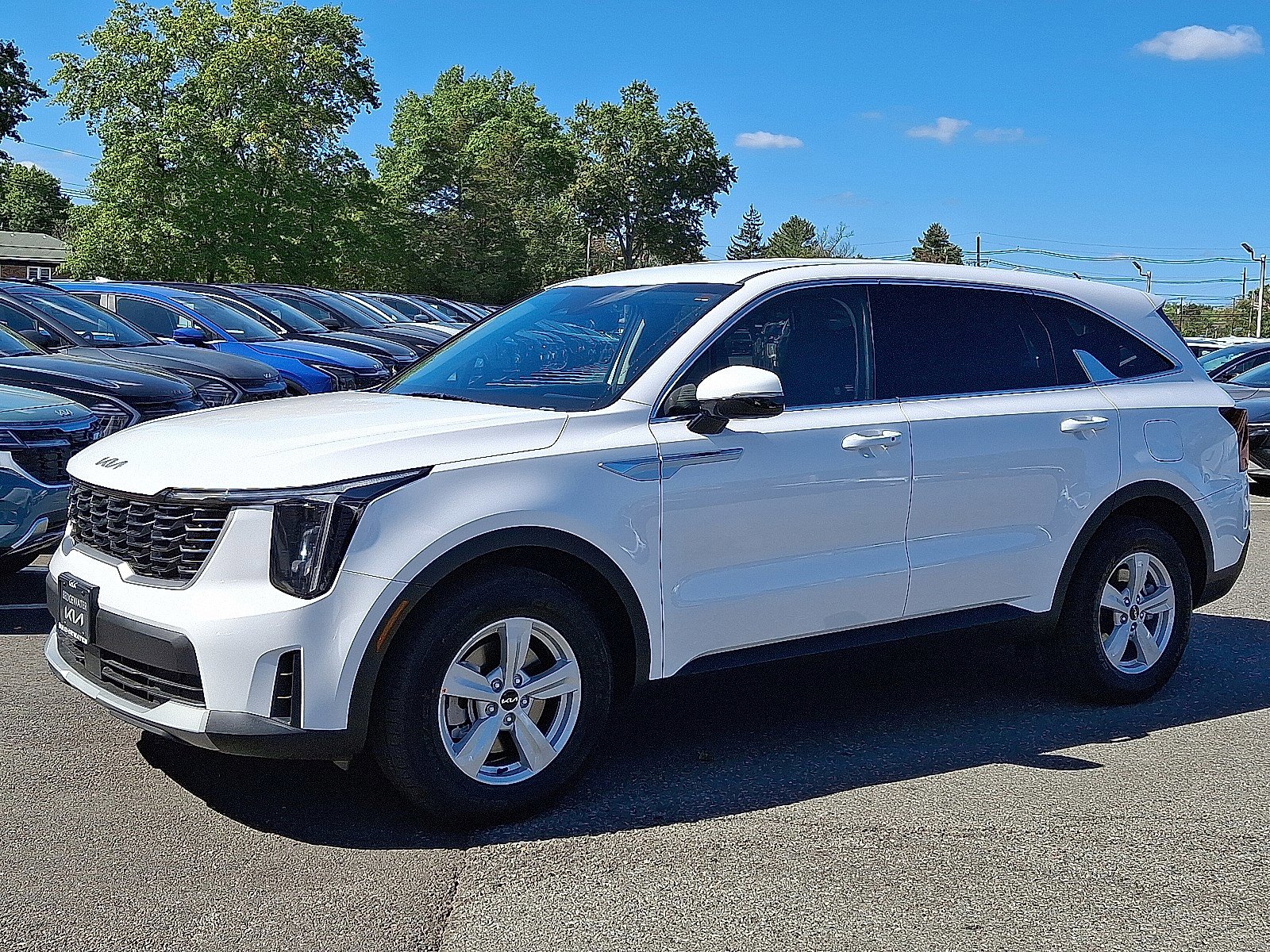 New 2026 Kia Sorento LX FWD image 3