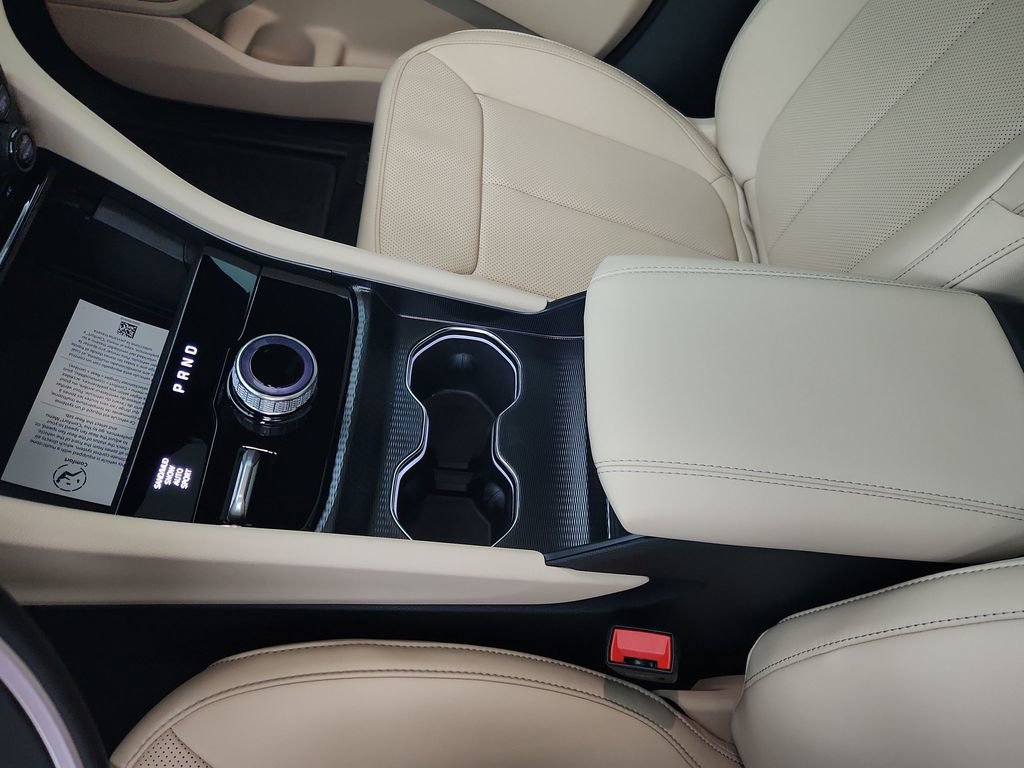 New 2025 Jeep Grand Cherokee L Limited w/ Luxury Tech Group II image 30