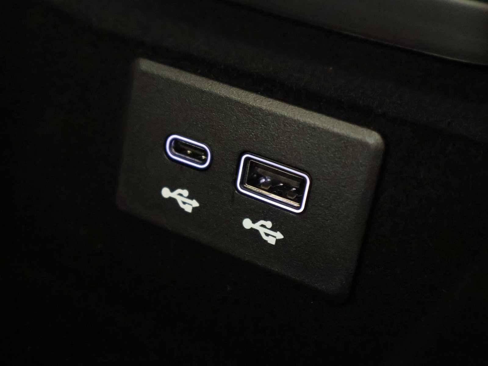 Used 2026 Chevrolet Corvette Z06 RWD image 31