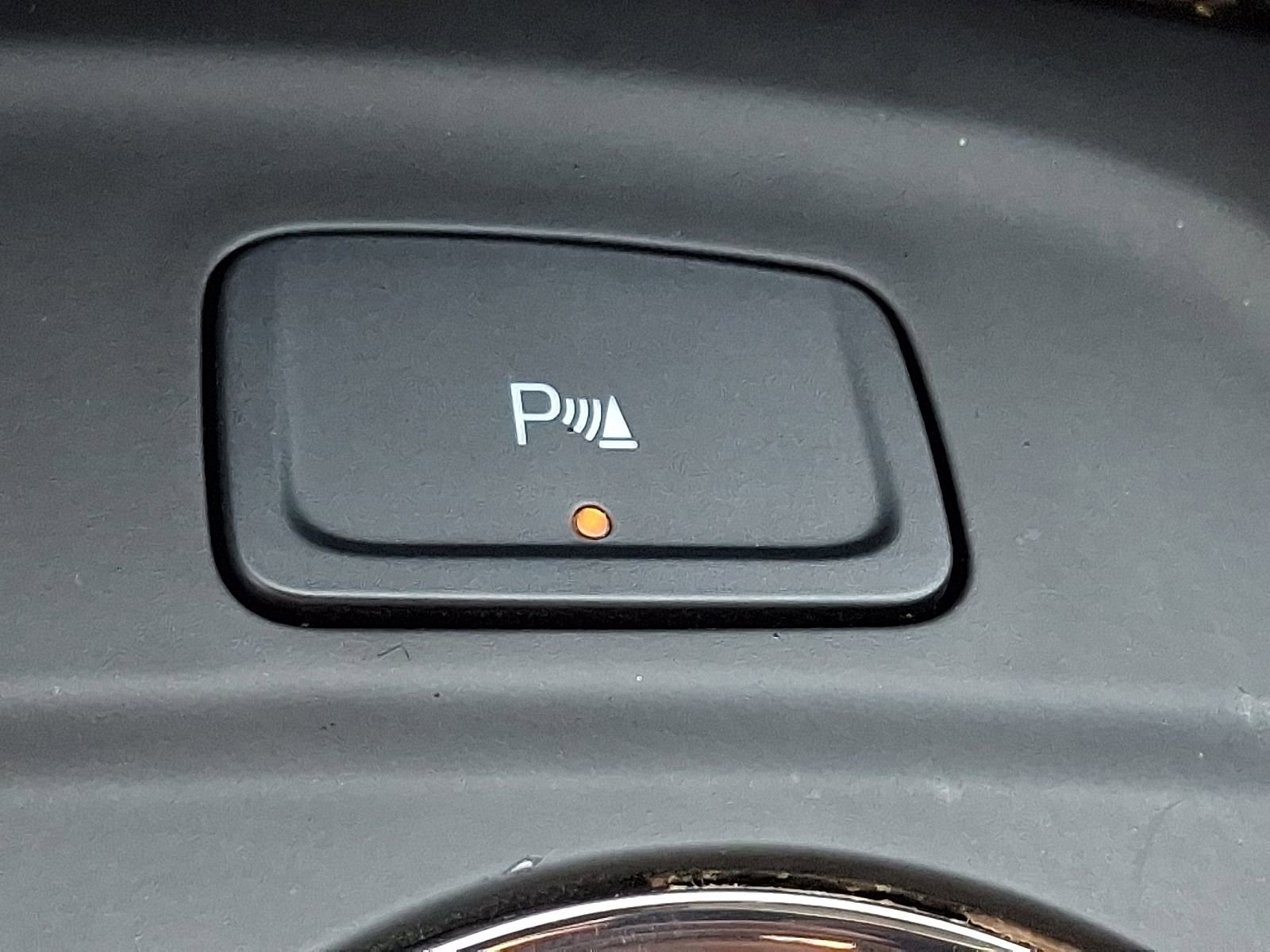 Used 2024 Chevrolet Equinox RS AWD/4WD image 25