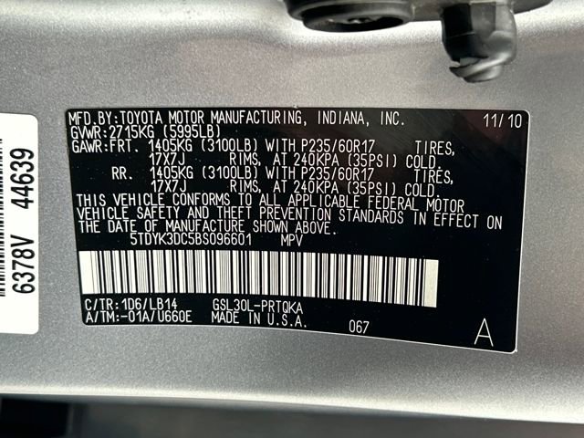 Used 2011 Toyota Sienna XLE image 18