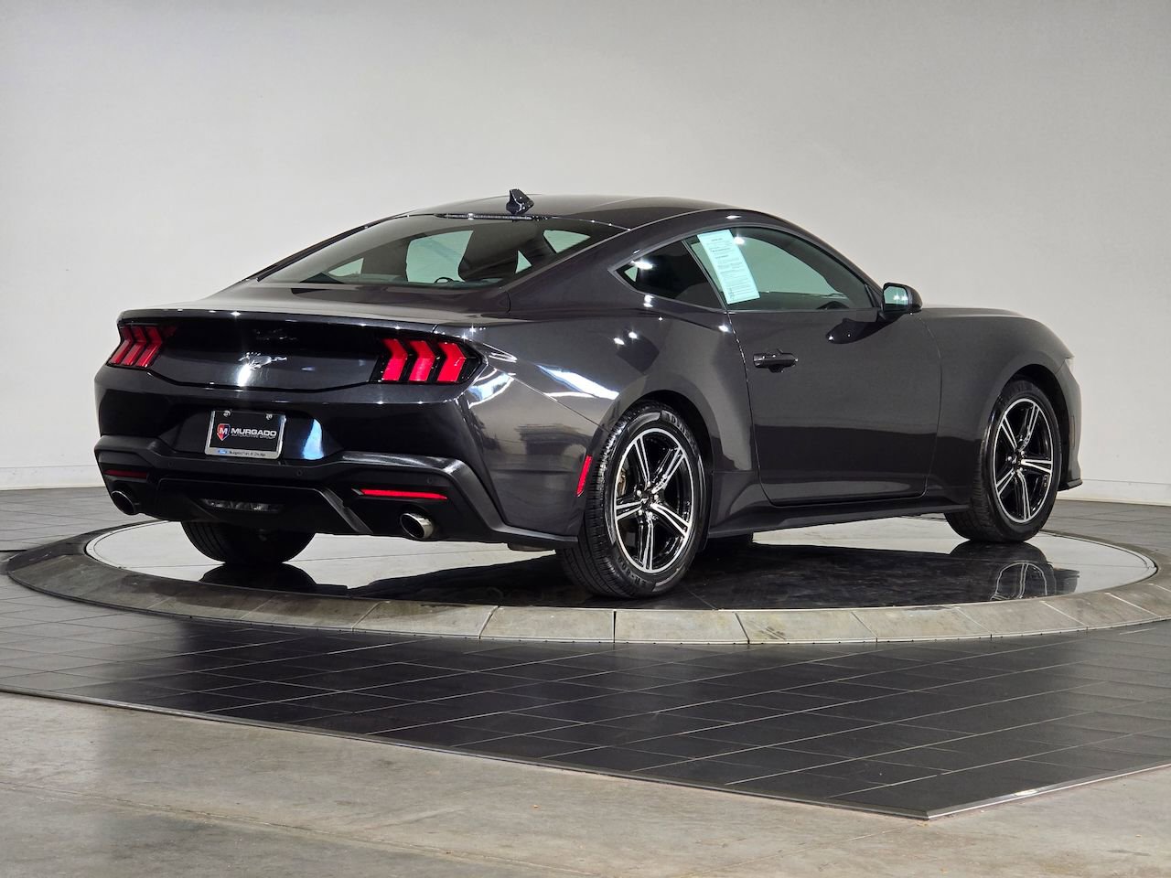 Used 2024 Ford Mustang Coupe image 10