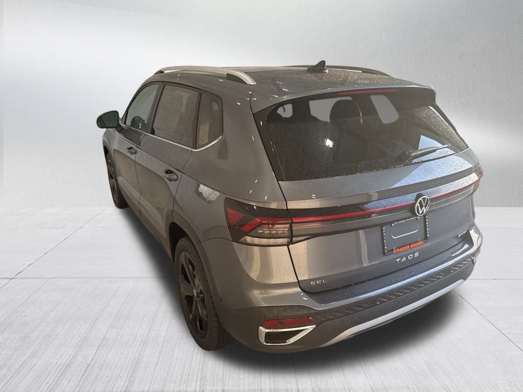 New 2025 Volkswagen Taos SEL image 3