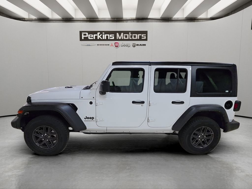 Used 2024 Jeep Wrangler Sport S image 2