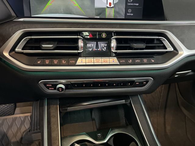 Used 2022 BMW X7 xDrive40i w/ Premium Package AWD/4WD image 18