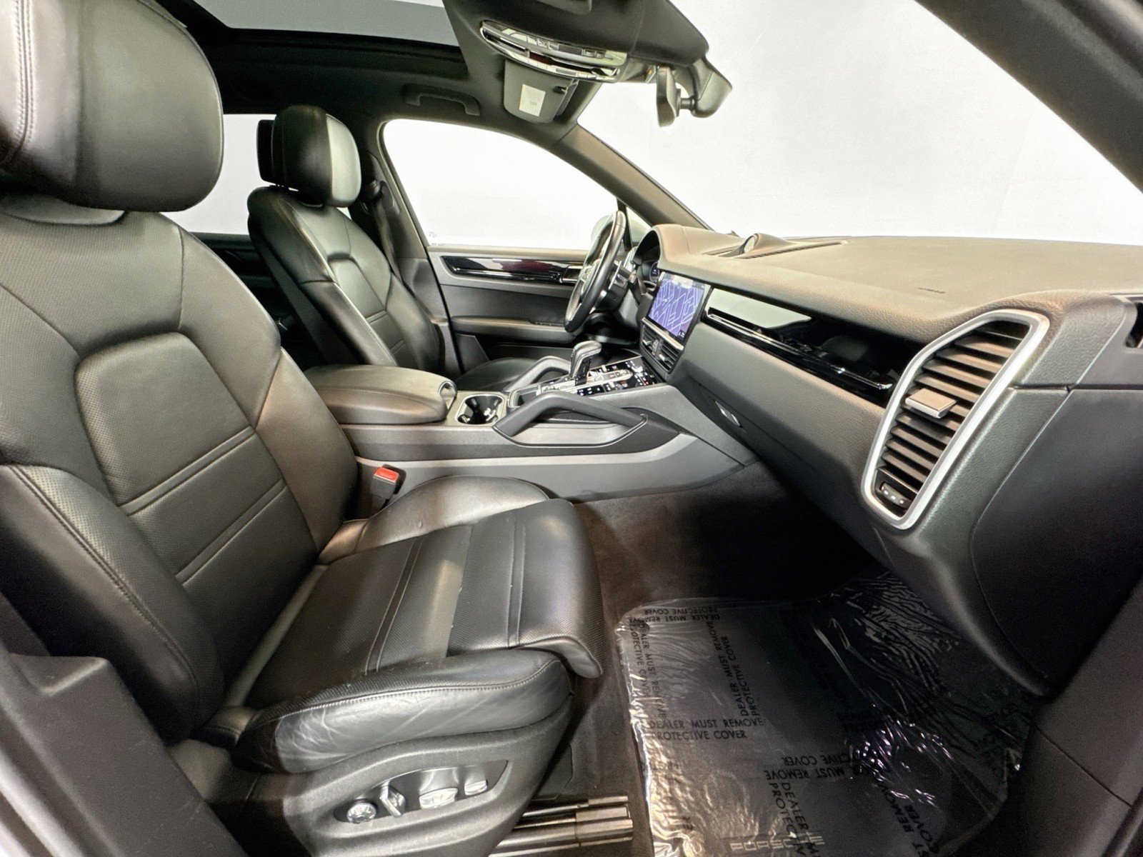 Used 2019 Porsche Cayenne image 33