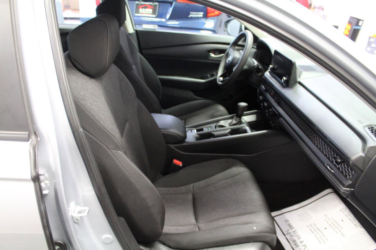 Used 2023 Honda Accord LX image 21
