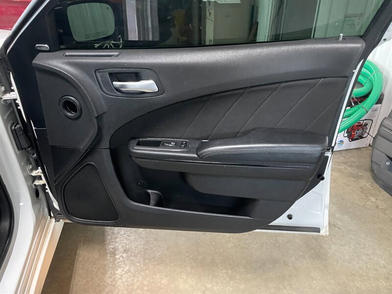Used 2020 Dodge Charger GT w/ Blacktop Package AWD/4WD image 19