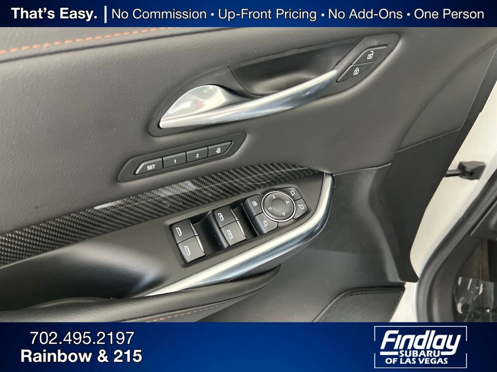 Used 2022 Cadillac XT4 Sport w/ LPO, ONYX Package image 13