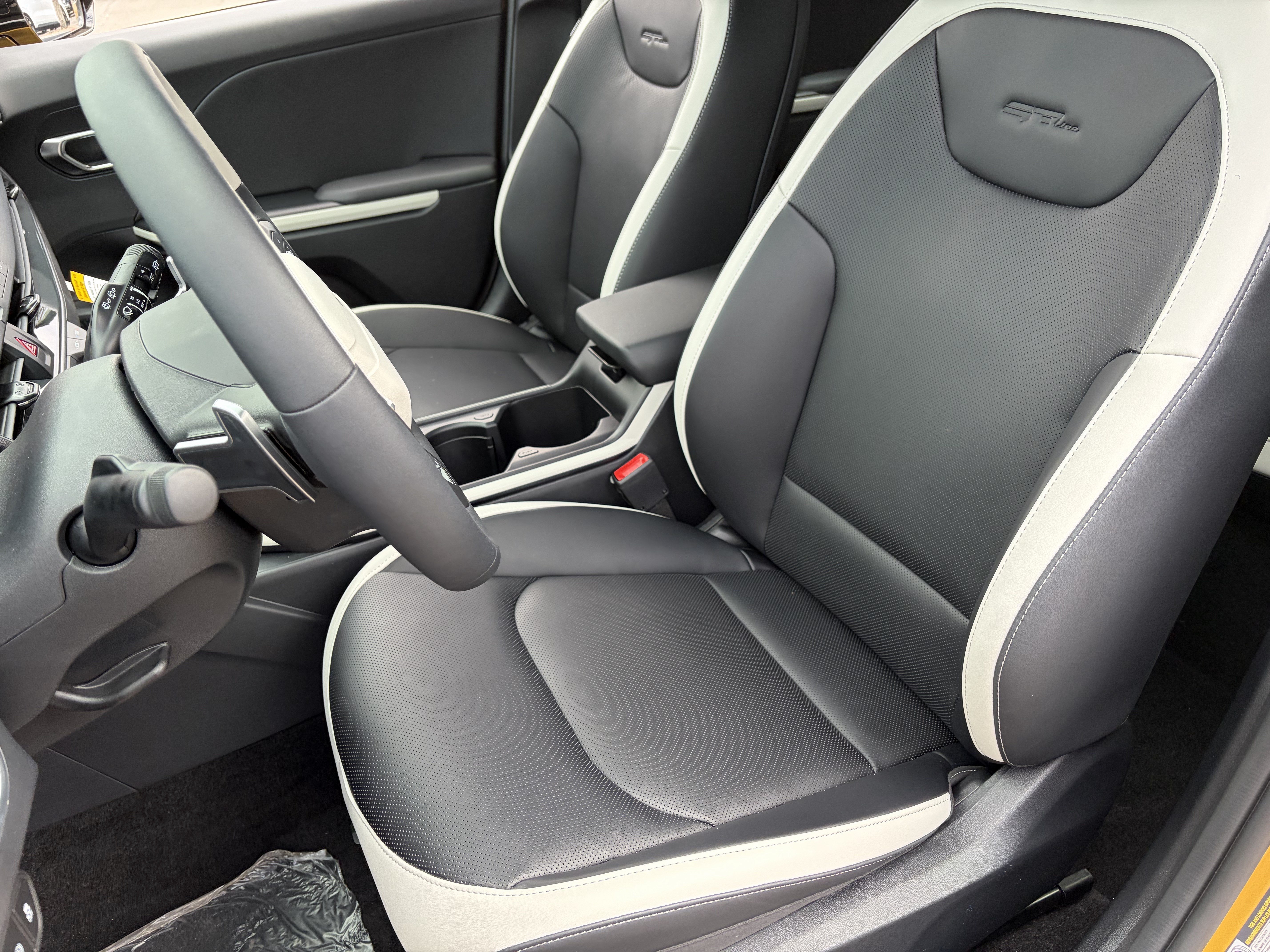 New 2026 Kia K4 GT-Line Turbo w/ GT-Line Premium Package FWD image 18