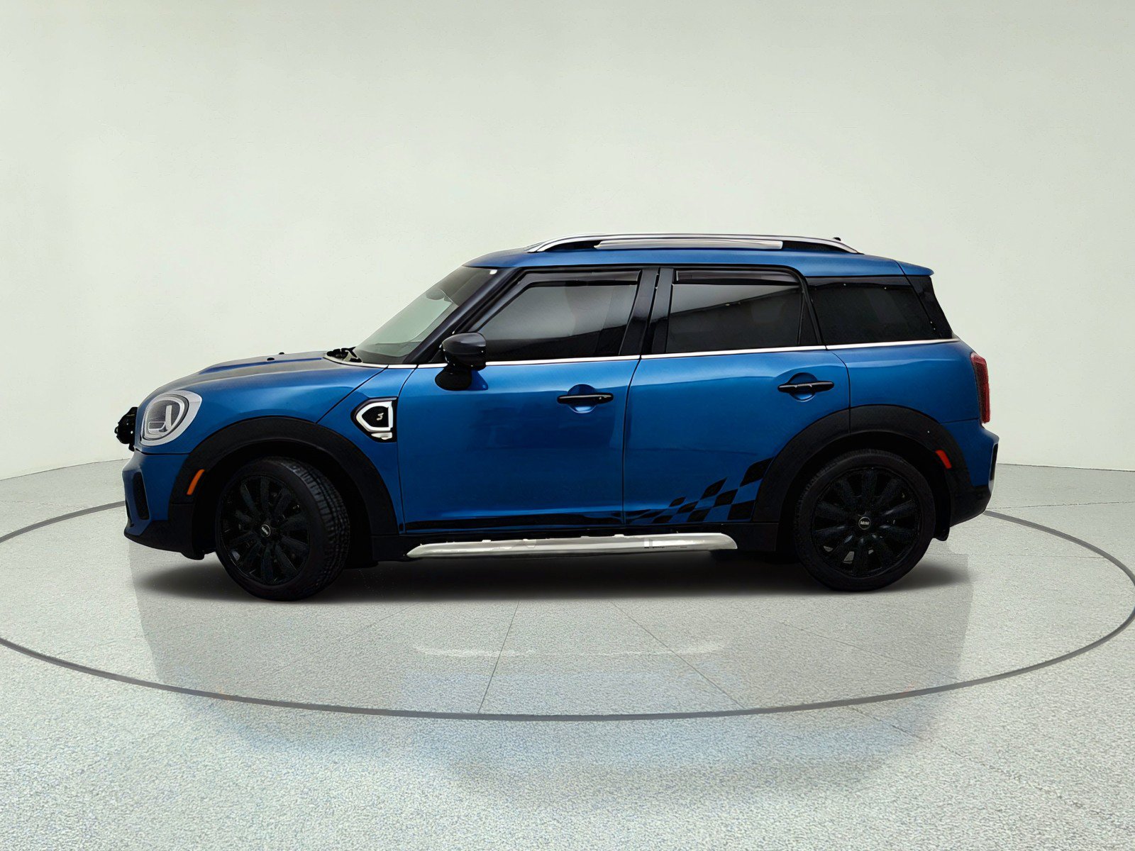 Used 2021 MINI Cooper Countryman S w/ Storage Package FWD image 14