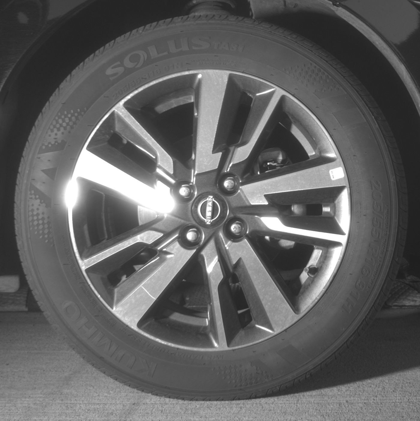 Used 2025 Nissan Versa SV FWD image 13