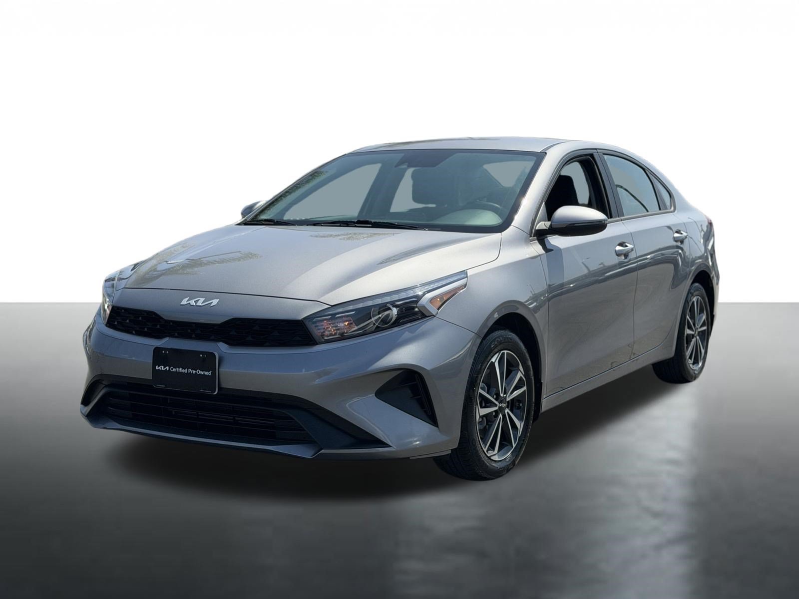 Certified 2024 Kia Forte LXS w/ LXS Technology Package FWD image 4