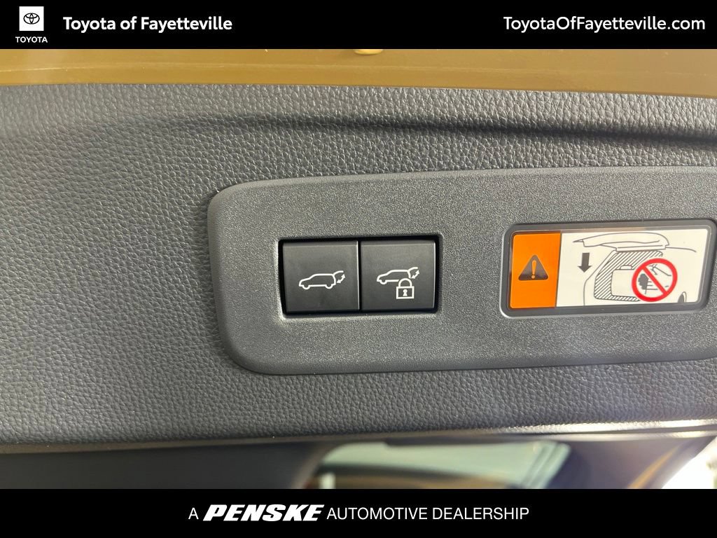 Used 2026 Toyota Land Cruiser w/ Premium Package AWD/4WD image 11