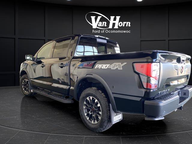 Used 2023 Nissan Titan PRO-4X w/ Pro-4x Convenience Package image 3