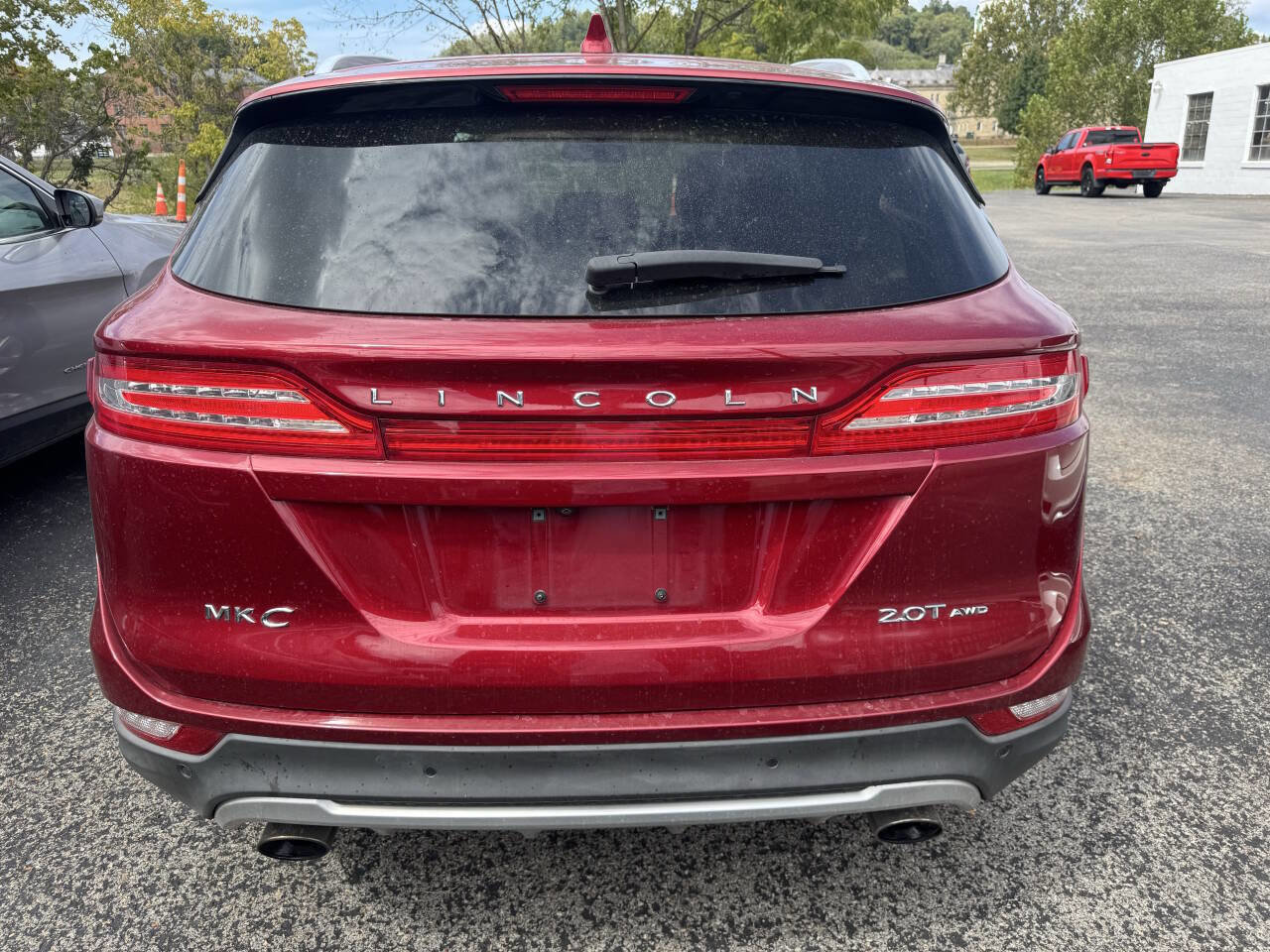 Used 2017 Lincoln MKC Premiere AWD/4WD image 3