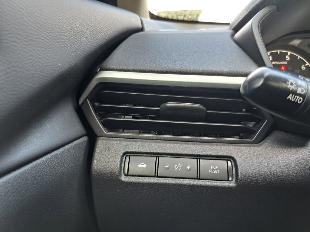 Used 2024 Nissan Altima 2.5 S image 15