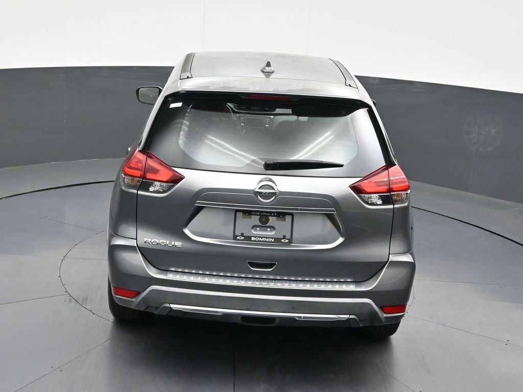 Used 2018 Nissan Rogue S image 18