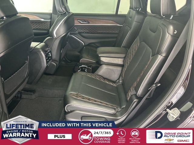 Used 2023 Jeep Grand Cherokee L Summit w/ Luxury Tech Group V image 36