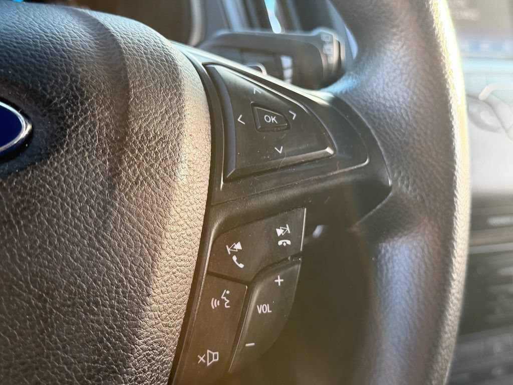 Used 2016 Ford Edge SE FWD image 20