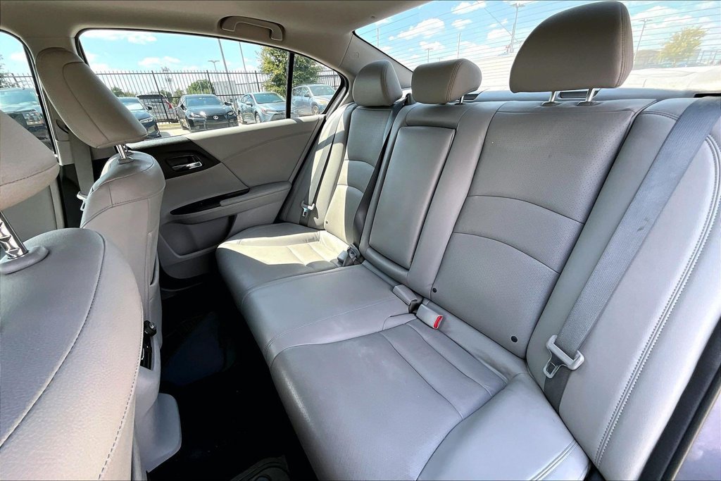 Used 2015 Honda Accord EX-L image 31