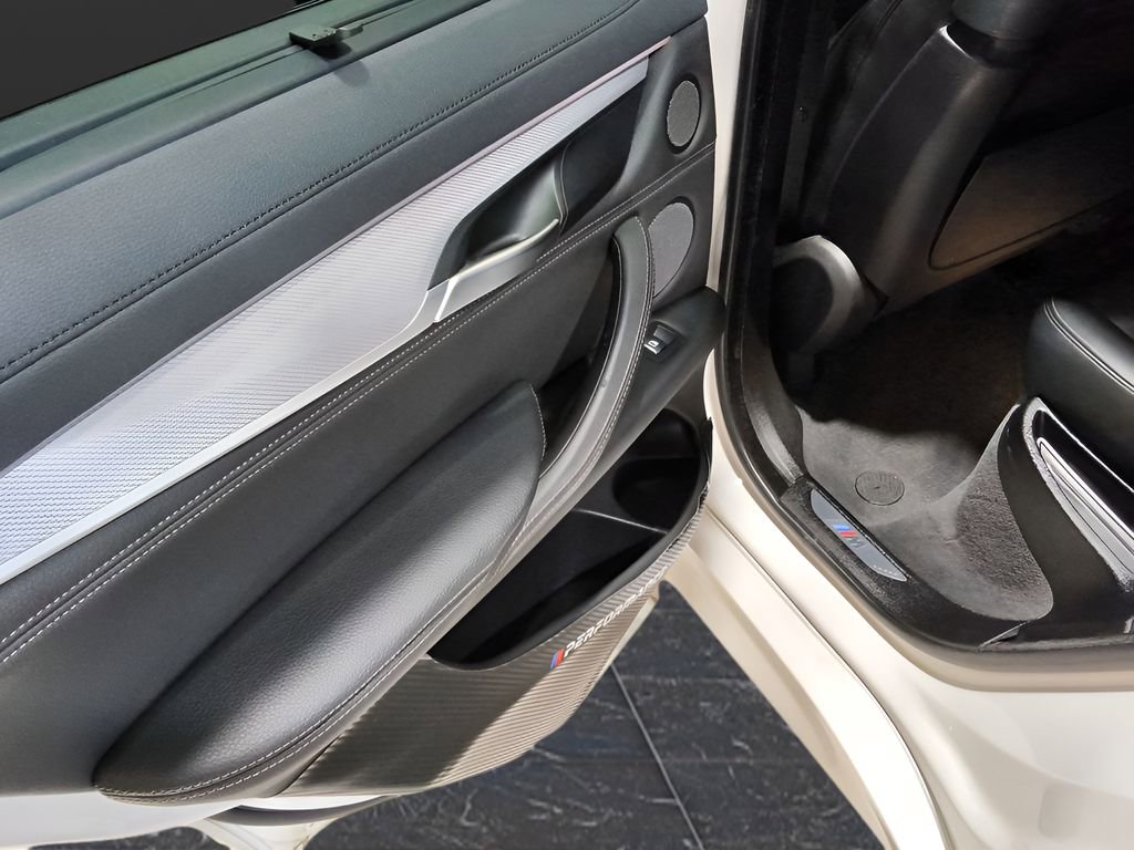 Used 2019 BMW X6 M60i AWD/4WD image 21