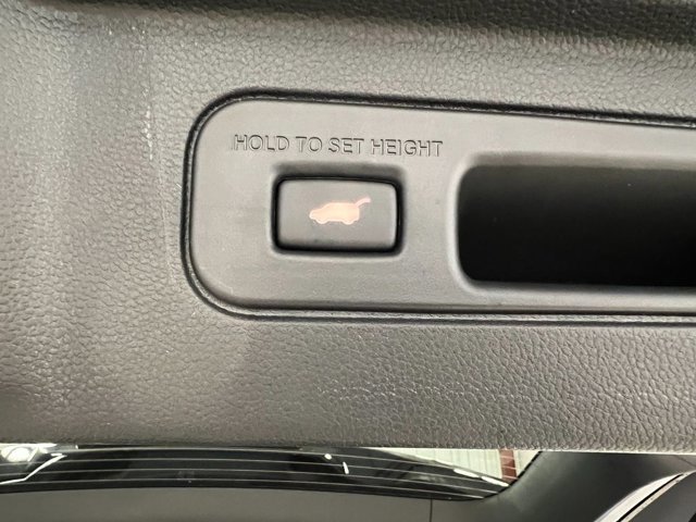 New 2025 Honda Pilot Touring image 32