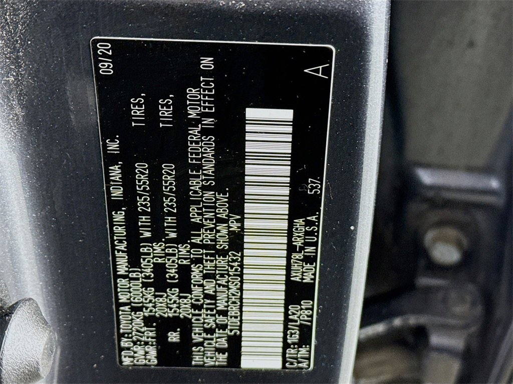 Used 2021 Toyota Highlander Platinum image 32