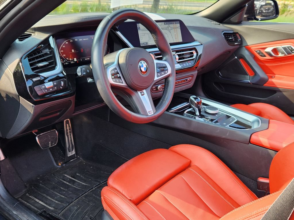 Used 2024 BMW Z4 M40i w/ Premium Package RWD image 17