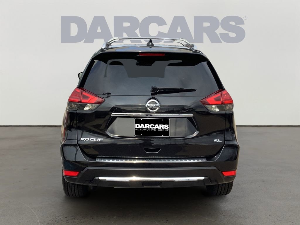 Used 2017 Nissan Rogue SL image 6