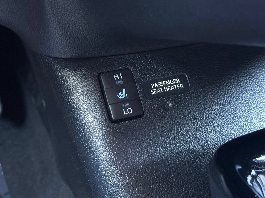 Used 2017 Toyota Prius Four FWD image 31