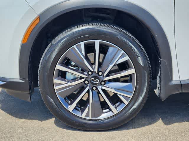 Certified 2026 INFINITI QX60 Luxe w/ Cargo Package FWD image 8