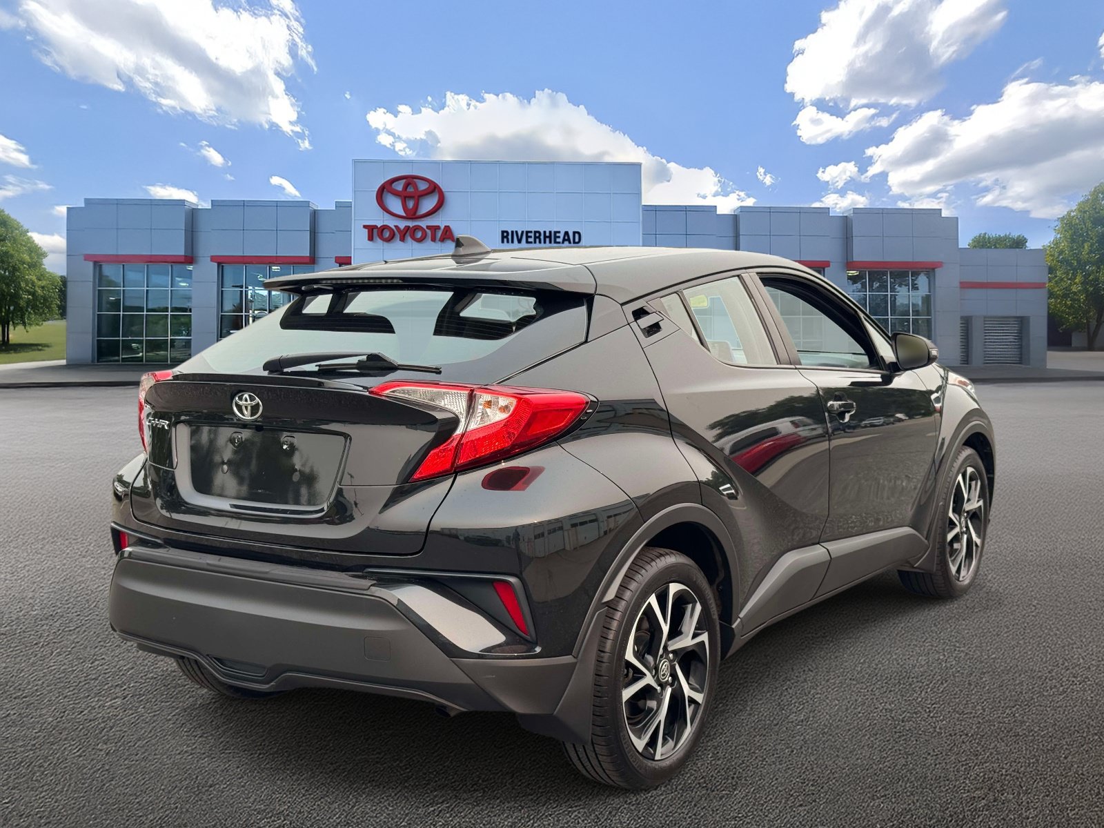 Certified 2020 Toyota C-HR XLE FWD image 7