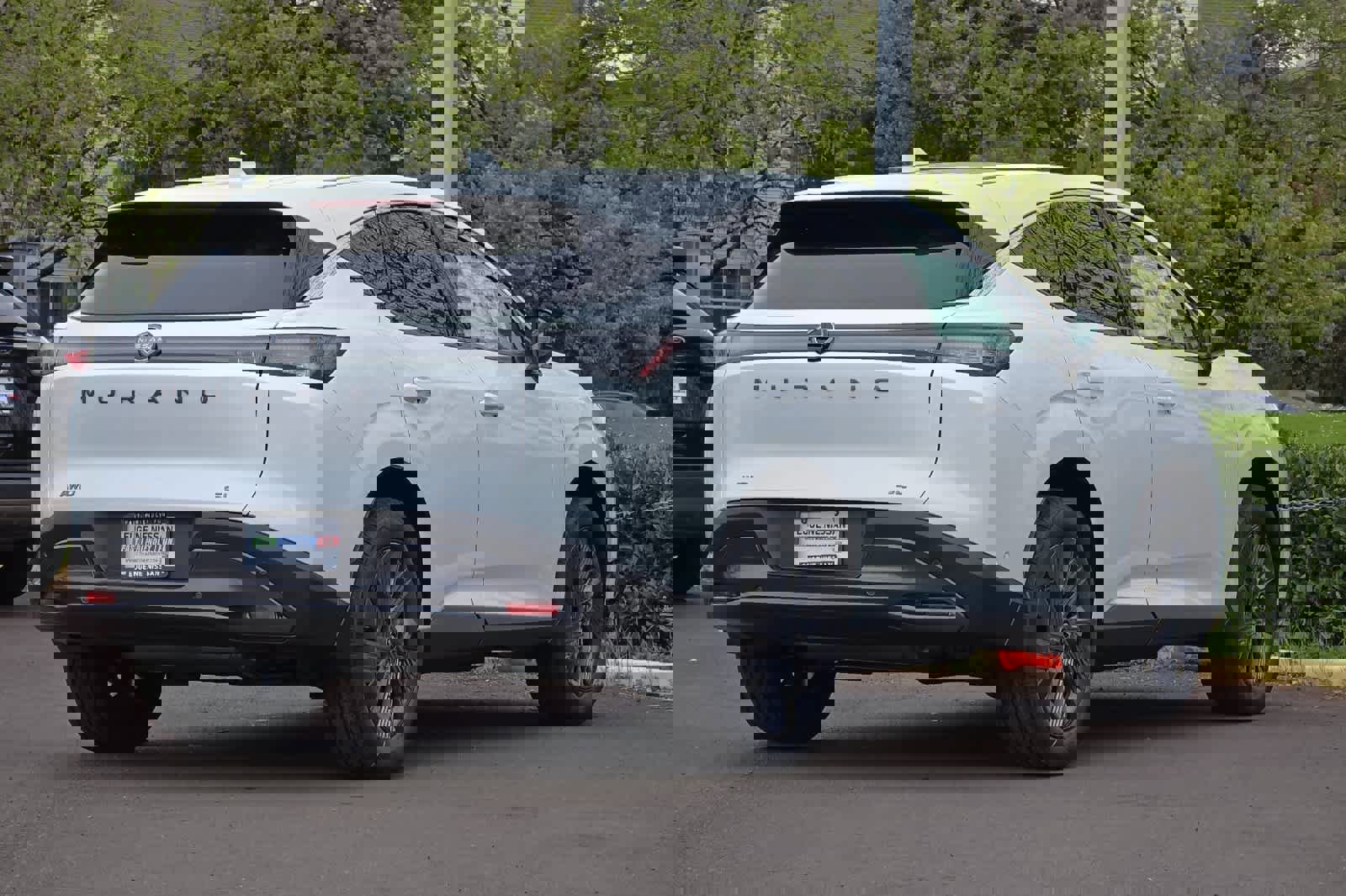 New 2025 Nissan Murano SL image 2