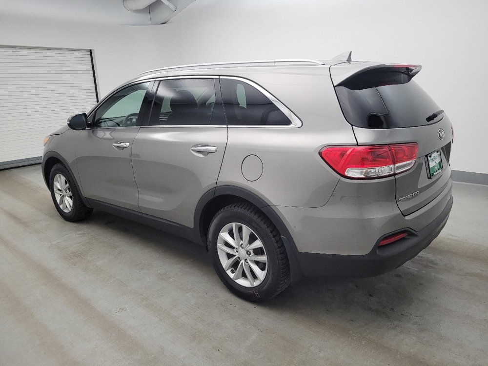 Used 2018 Kia Sorento LX FWD image 3