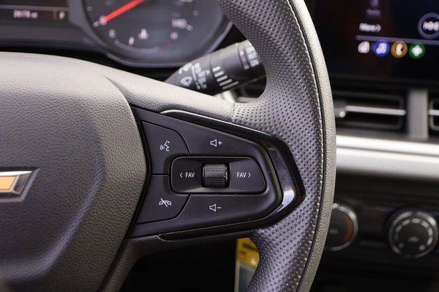 Used 2025 Chevrolet Trax LS image 12