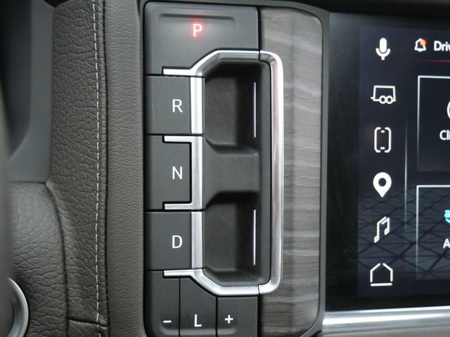 Used 2023 GMC Yukon XL Denali AWD/4WD image 24
