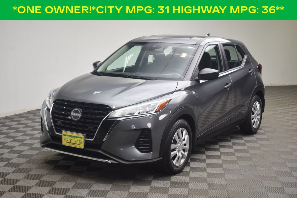 Used 2023 Nissan Kicks S FWD image 3