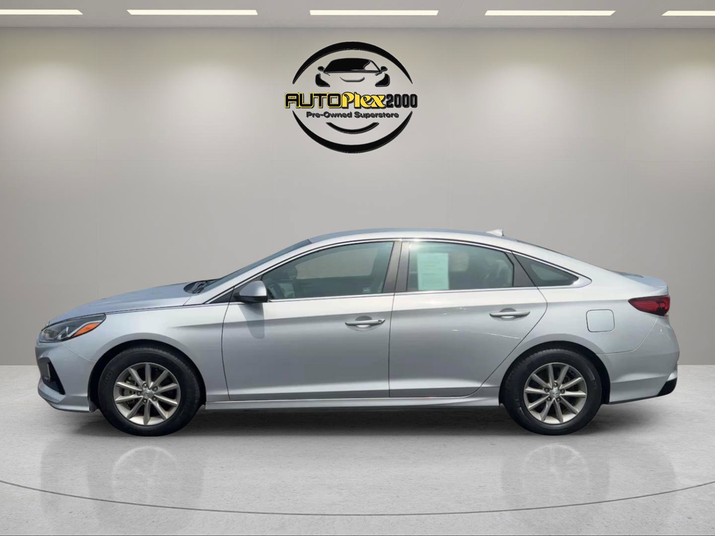 Used 2019 Hyundai Sonata ECO FWD image 4