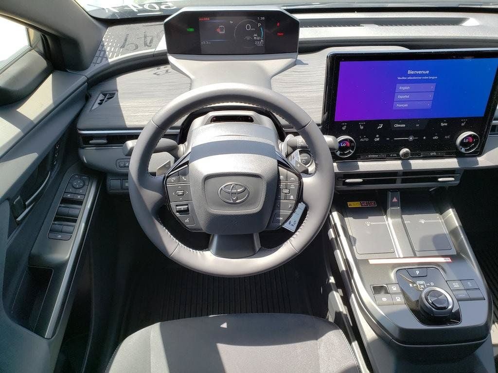 New 2026 Toyota C-HR AWD/4WD image 9