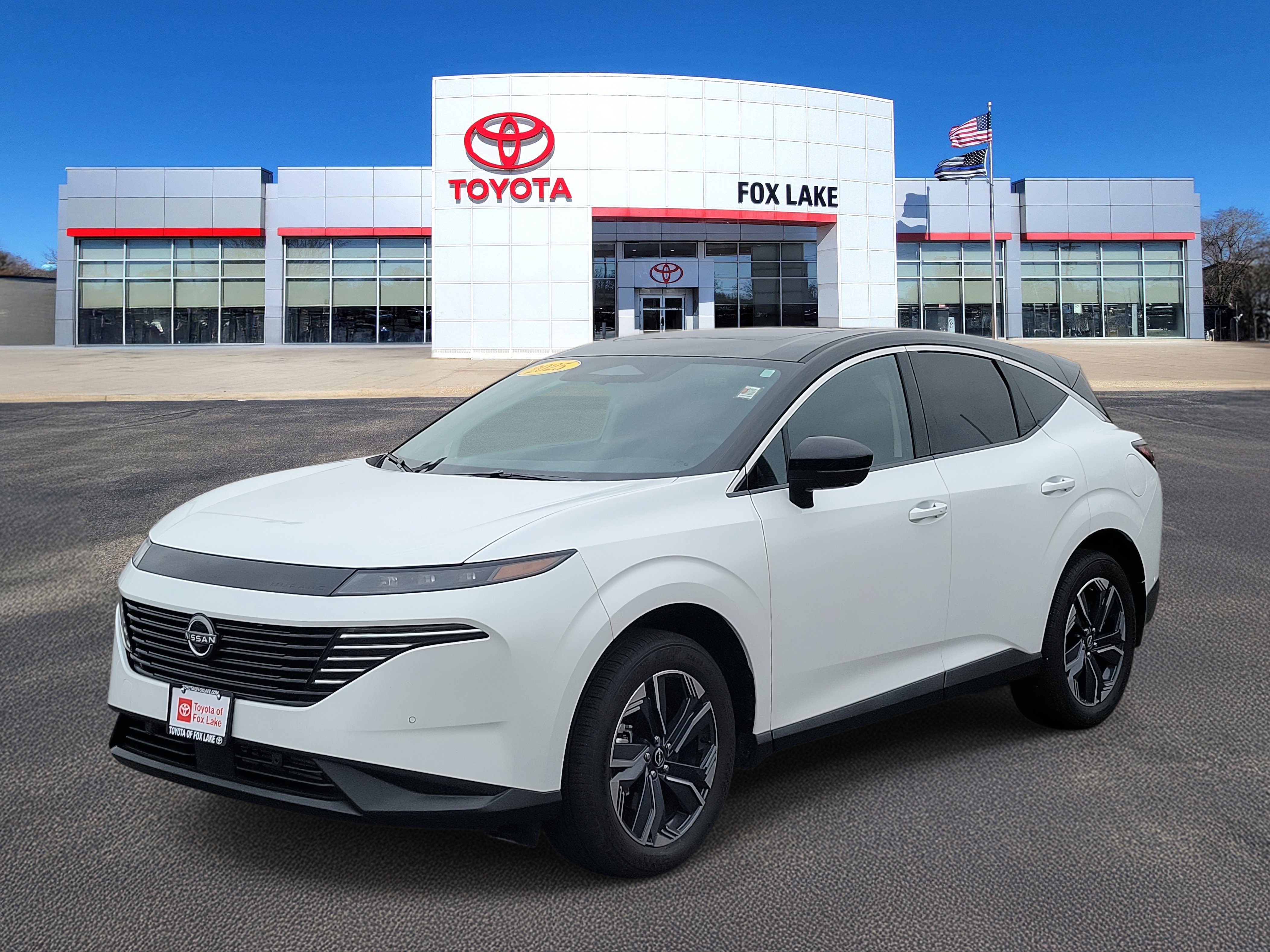 Used 2025 Nissan Murano SL image 2