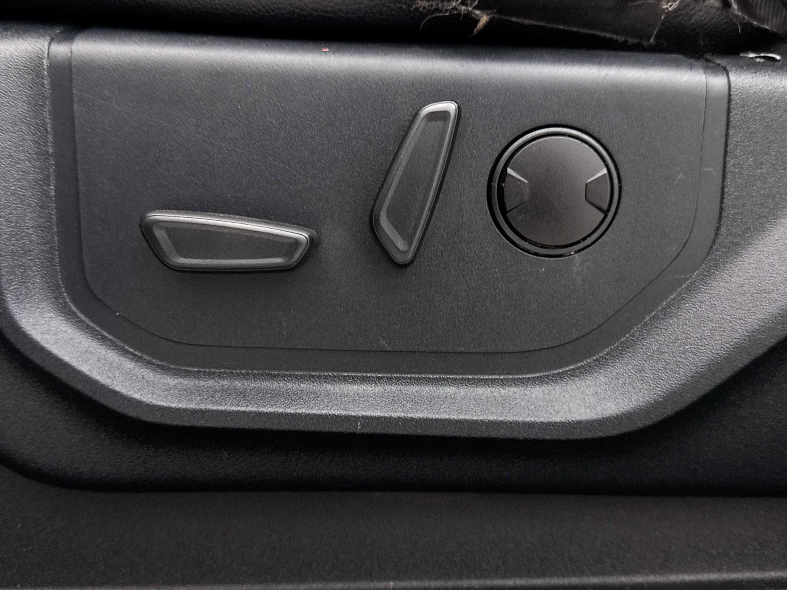 Used 2020 Ford F250 Lariat image 27