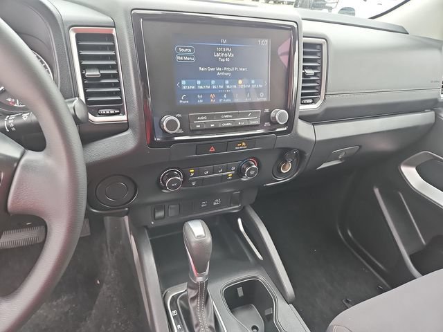 Used 2022 Nissan Frontier SV RWD image 11